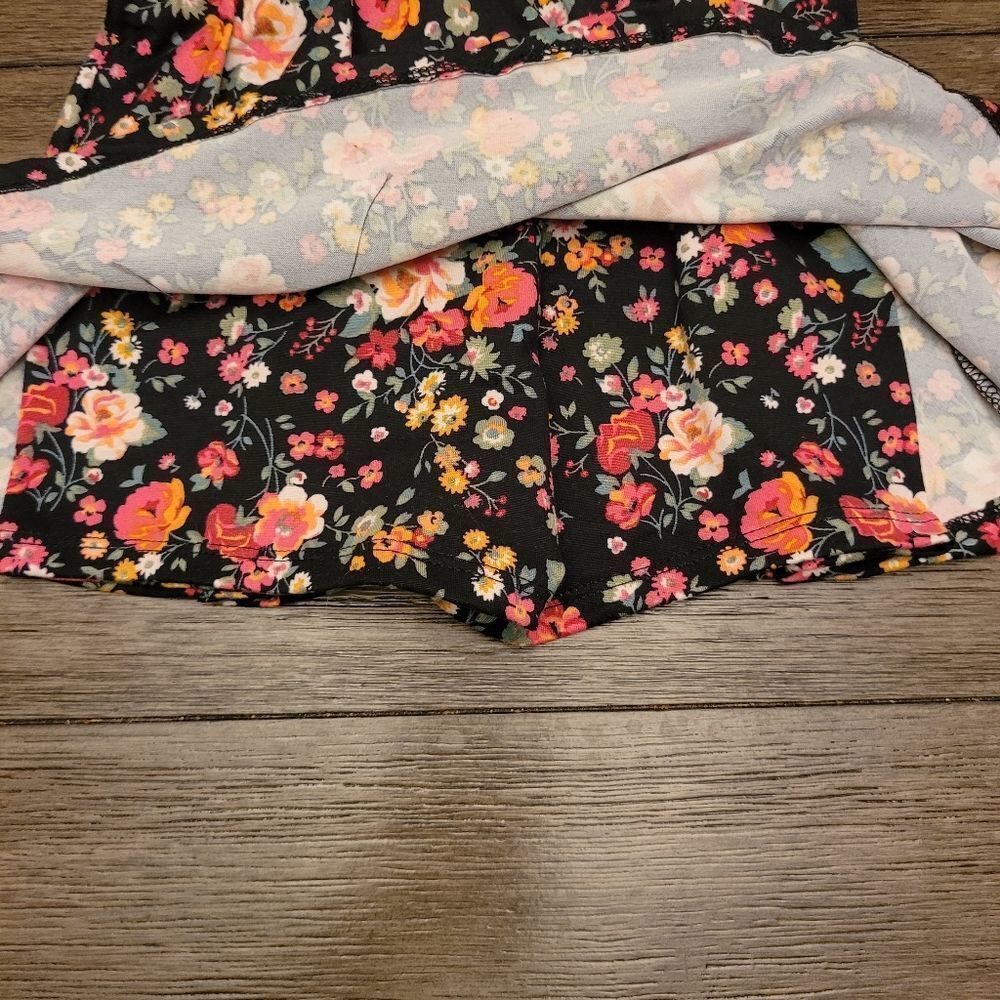 ⚡️TWO⚡️ Size 3T Outfits - Picture 6 of 8